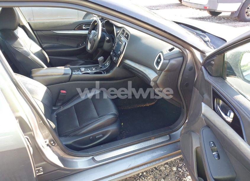 Photo 5 of 2016 Nissan Maxima 3.5 SL (VIN 1N4AA6APXGC411582)