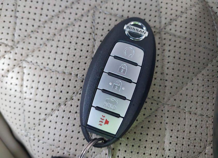 Photo 11 of 2016 Nissan Maxima 3.5 PLATINUM/3.5 S/3.5 SL/3.5 SR/3.5 SV (VIN 1N4AA6APXGC420167)