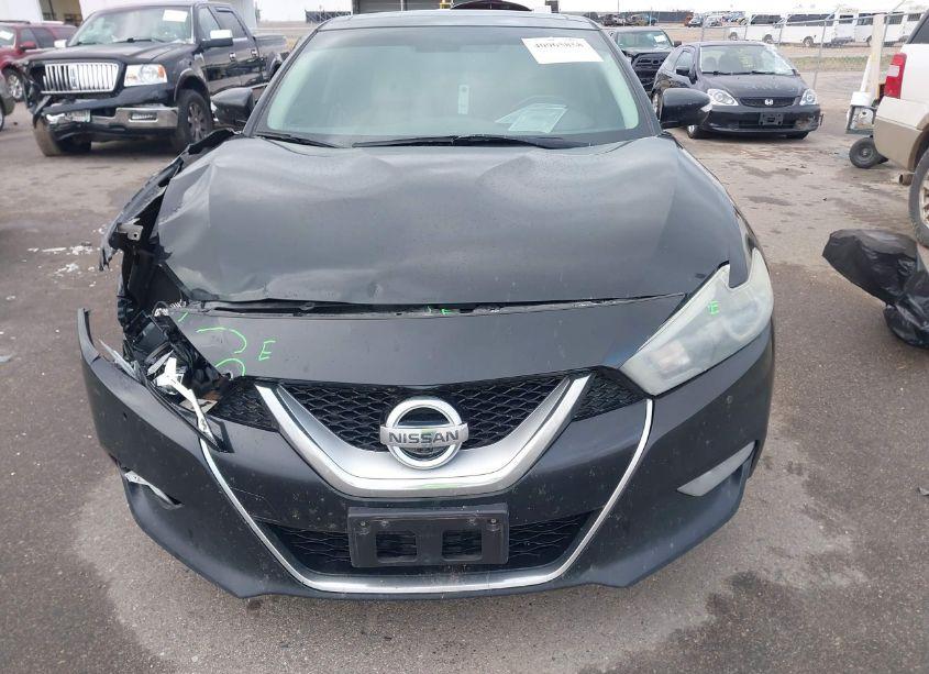 Photo 12 of 2016 Nissan Maxima 3.5 PLATINUM/3.5 S/3.5 SL/3.5 SR/3.5 SV (VIN 1N4AA6APXGC420167)