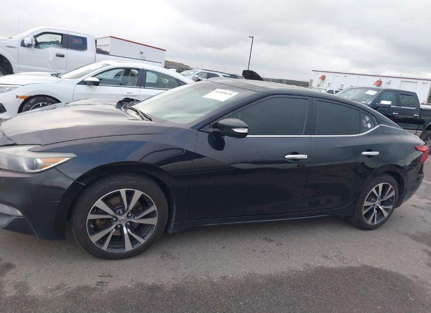 Photo 14 of 2016 Nissan Maxima 3.5 PLATINUM/3.5 S/3.5 SL/3.5 SR/3.5 SV (VIN 1N4AA6APXGC420167)