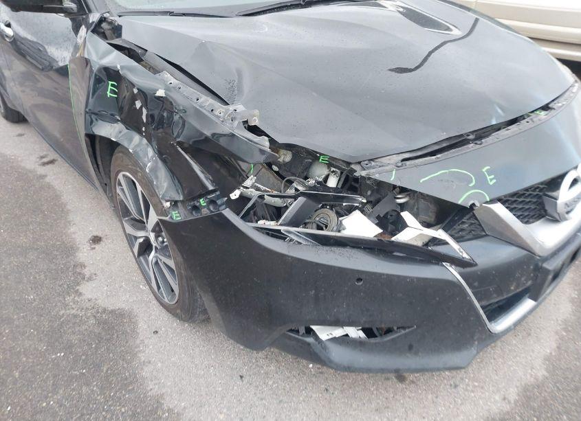 Photo 6 of 2016 Nissan Maxima 3.5 PLATINUM/3.5 S/3.5 SL/3.5 SR/3.5 SV (VIN 1N4AA6APXGC420167)