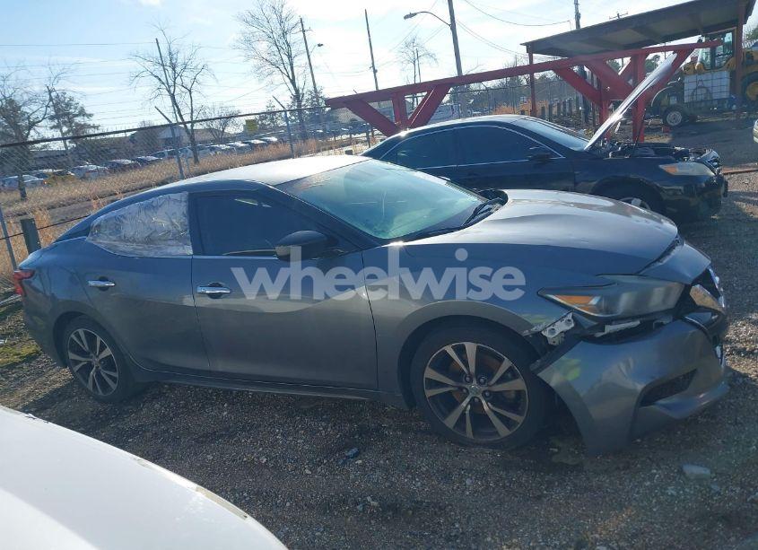 Photo 13 of 2016 Nissan Maxima 3.5 PLATINUM/3.5 S/3.5 SL/3.5 SR/3.5 SV (VIN 1N4AA6APXGC438961)