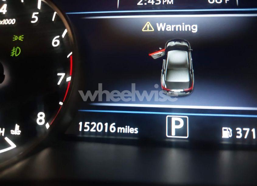 Photo 15 of 2017 Nissan Maxima 3.5 PLATINUM/3.5 S/3.5 SL/3.5 SR/3.5 SV (VIN 1N4AA6APXHC362966)