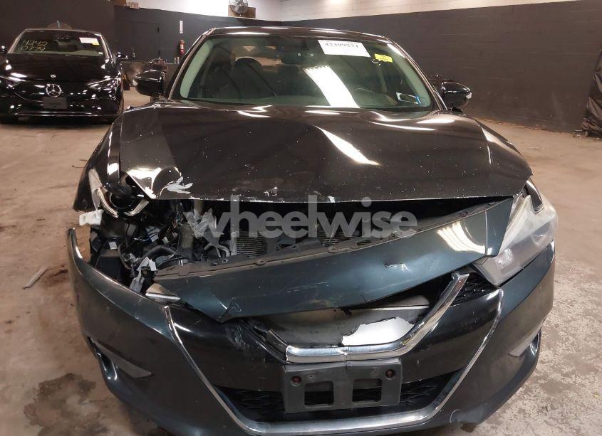 Photo 6 of 2017 Nissan Maxima 3.5 PLATINUM/3.5 S/3.5 SL/3.5 SR/3.5 SV (VIN 1N4AA6APXHC362966)