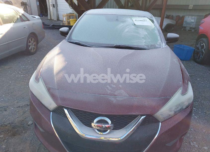 Photo 12 of 2017 Nissan Maxima 3.5 PLATINUM/3.5 S/3.5 SL/3.5 SR/3.5 SV (VIN 1N4AA6APXHC379086)