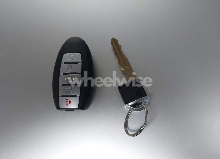 Photo 11 of 2017 Nissan Maxima 3.5 SV (VIN 1N4AA6APXHC388841)