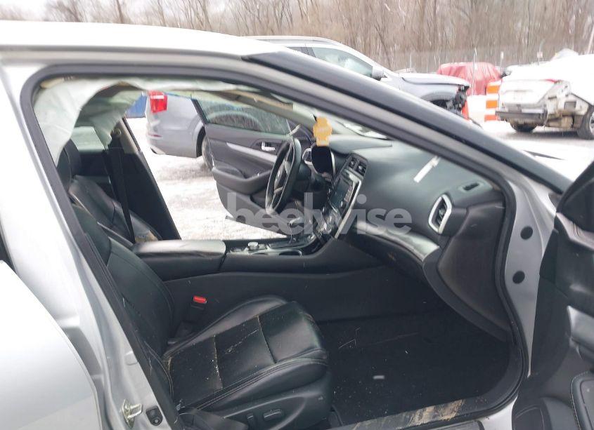 Photo 5 of 2017 Nissan Maxima 3.5 SV (VIN 1N4AA6APXHC393148)