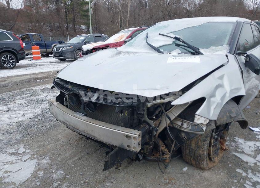 Photo 6 of 2017 Nissan Maxima 3.5 SV (VIN 1N4AA6APXHC393148)