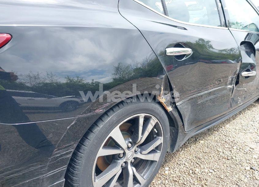 Photo 18 of 2017 Nissan Maxima 3.5 PLATINUM (VIN 1N4AA6APXHC415083)