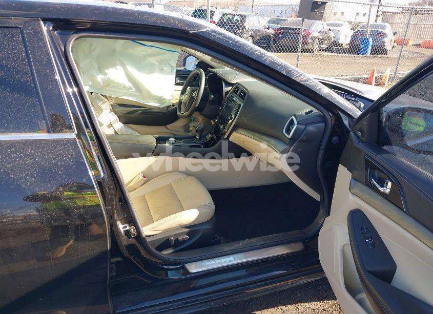 Photo 5 of 2017 Nissan Maxima 3.5 SL (VIN 1N4AA6APXHC455227)