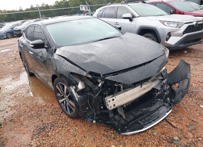 2019 Nissan Maxima 3.5 SV (VIN 1N4AA6AV0KC360939) main photo