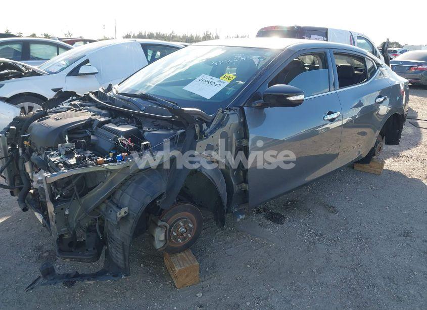 Photo 2 of 2019 Nissan Maxima 3.5 SV (VIN 1N4AA6AV1KC360528)