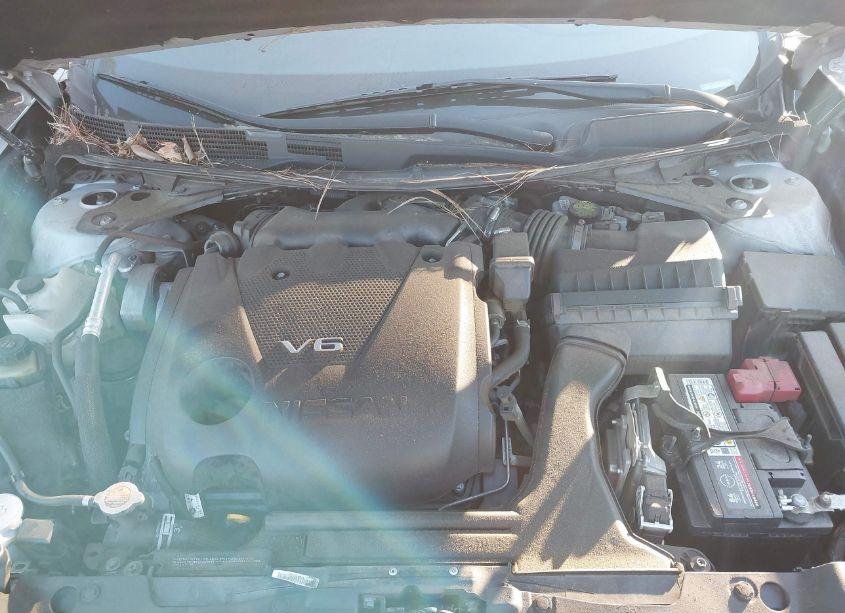 Photo 10 of 2019 Nissan Maxima 3.5 PLATINUM/3.5 S/3.5 SL/3.5 SR/3.5 SV (VIN 1N4AA6AV2KC356908)