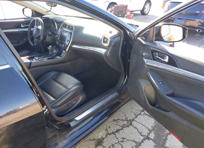 Photo 5 of 2019 Nissan Maxima 3.5 SL (VIN 1N4AA6AV4KC364041)