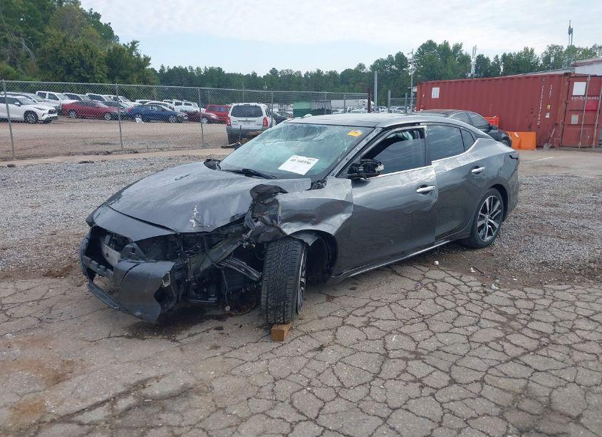 Photo 2 of 2019 Nissan Maxima 3.5 PLATINUM/3.5 S/3.5 SL/3.5 SR/3.5 SV (VIN 1N4AA6AV4KC373323)