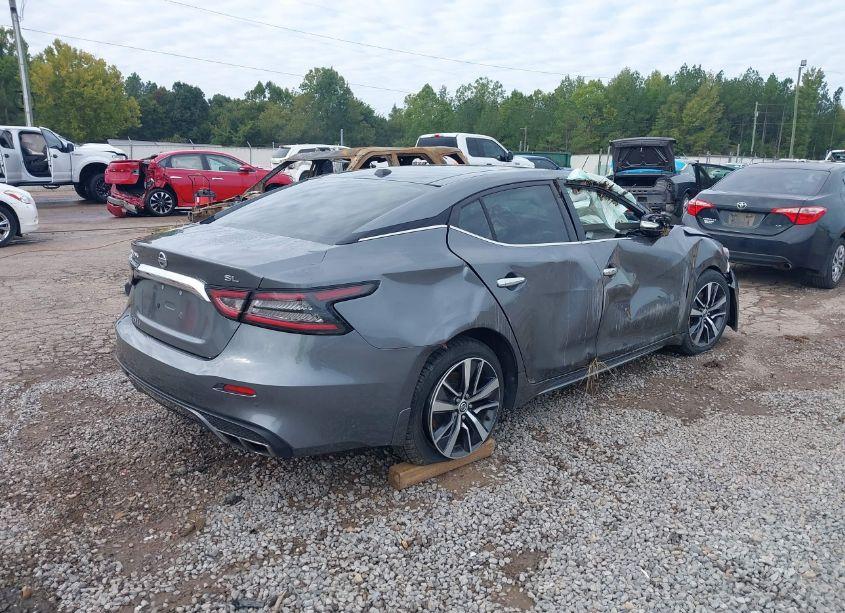 Photo 4 of 2019 Nissan Maxima 3.5 PLATINUM/3.5 S/3.5 SL/3.5 SR/3.5 SV (VIN 1N4AA6AV4KC373323)