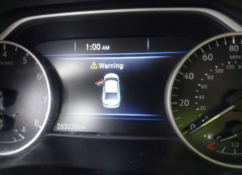 Photo 7 of 2019 Nissan Maxima 3.5 PLATINUM/3.5 S/3.5 SL/3.5 SR/3.5 SV (VIN 1N4AA6AV4KC373323)