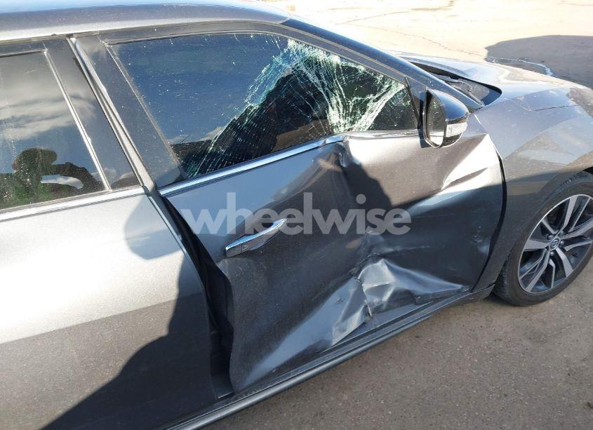 Photo 6 of 2019 Nissan Maxima 3.5 SV (VIN 1N4AA6AVXKC363850)