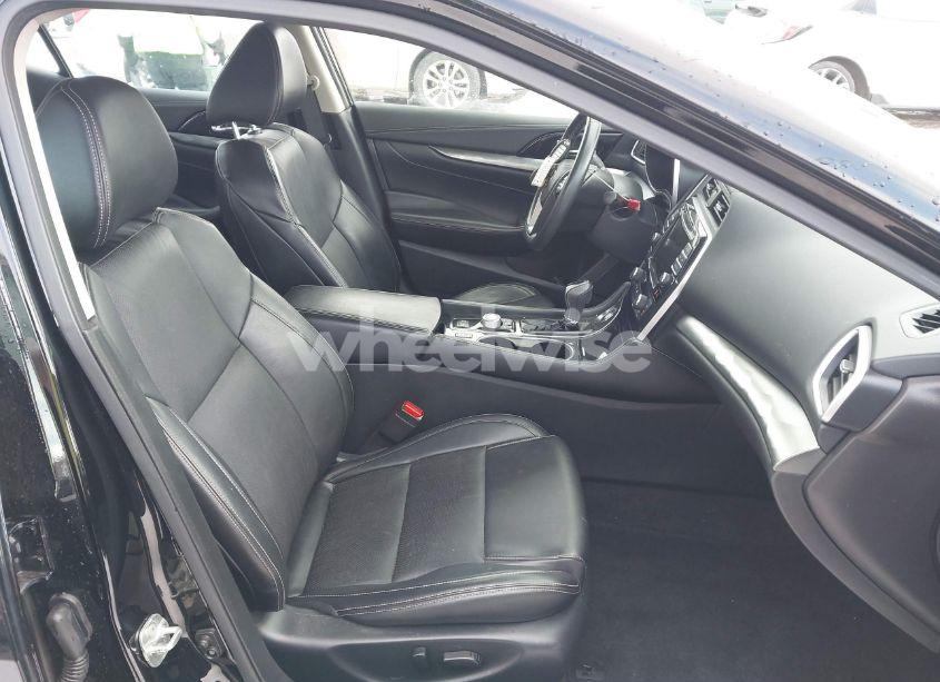 Photo 5 of 2021 Nissan Maxima SV XTRONIC CVT (VIN 1N4AA6CV0MC511150)