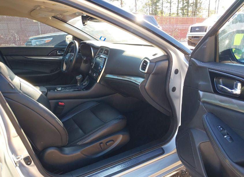 Photo 5 of 2021 Nissan Maxima SV XTRONIC CVT (VIN 1N4AA6CV1MC507429)