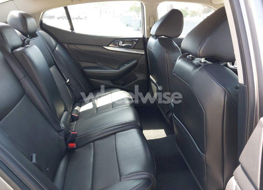 Photo 8 of 2021 Nissan Maxima SV XTRONIC CVT (VIN 1N4AA6CV3MC506783)