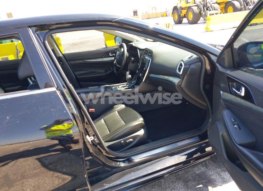 Photo 5 of 2021 Nissan Maxima SV XTRONIC CVT (VIN 1N4AA6CV4MC506744)