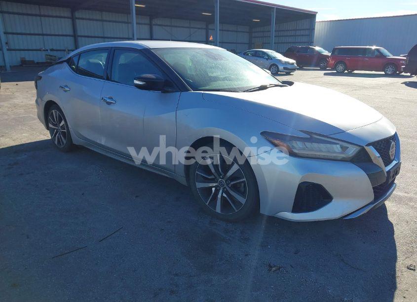 2020 Nissan Maxima SV XTRONIC CVT (VIN 1N4AA6CV9LC363367) main photo