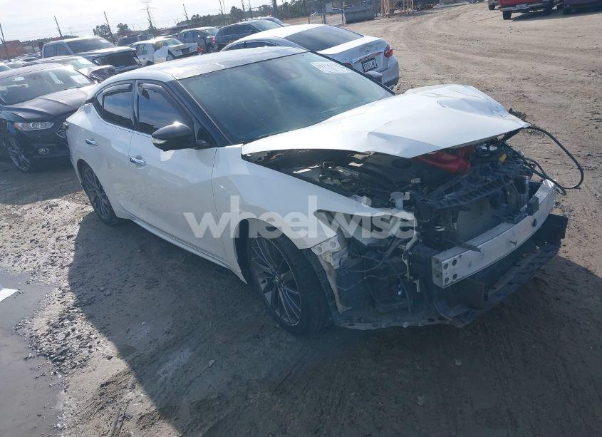2020 Nissan Maxima PLATINUM XTRONIC CVT (VIN 1N4AA6FV0LC385883) main photo