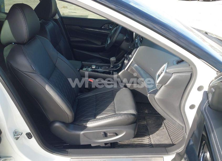 Photo 5 of 2023 Nissan Maxima PLATINUM XTRONIC CVT (VIN 1N4AA6FV0PC507499)