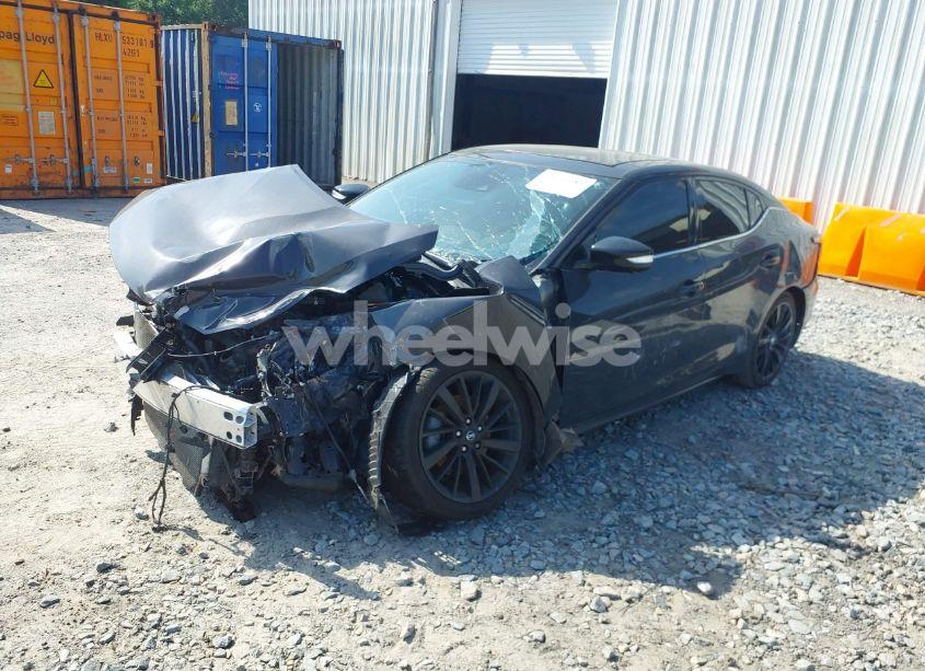 Photo 2 of 2021 Nissan Maxima PLATINUM XTRONIC CVT (VIN 1N4AA6FV1MC502937)