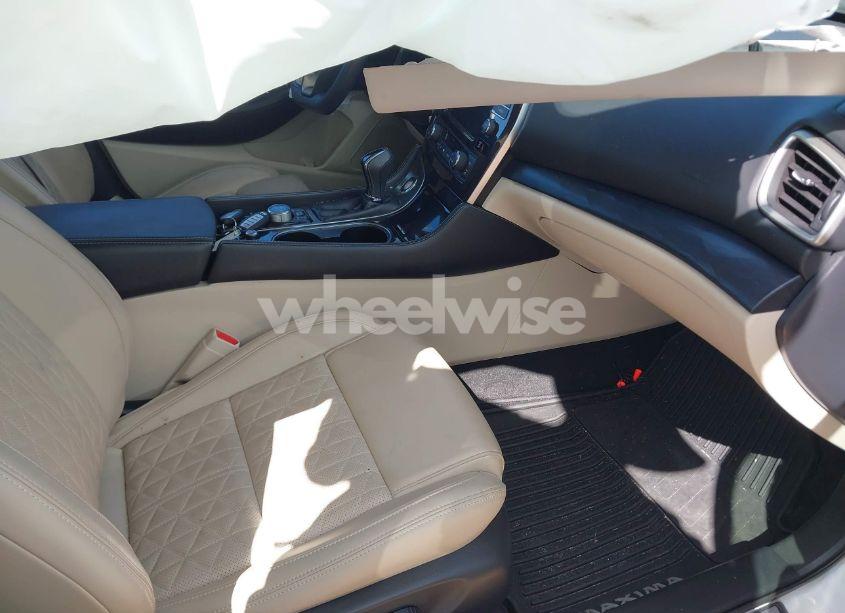 Photo 5 of 2022 Nissan Maxima PLATINUM XTRONIC CVT (VIN 1N4AA6FVXNC508320)