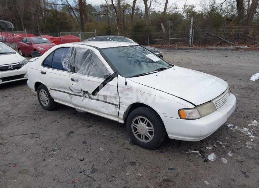 1996 Nissan Sentra E/XE/GXE/GLE (VIN 1N4AB41D0TC763104) main photo