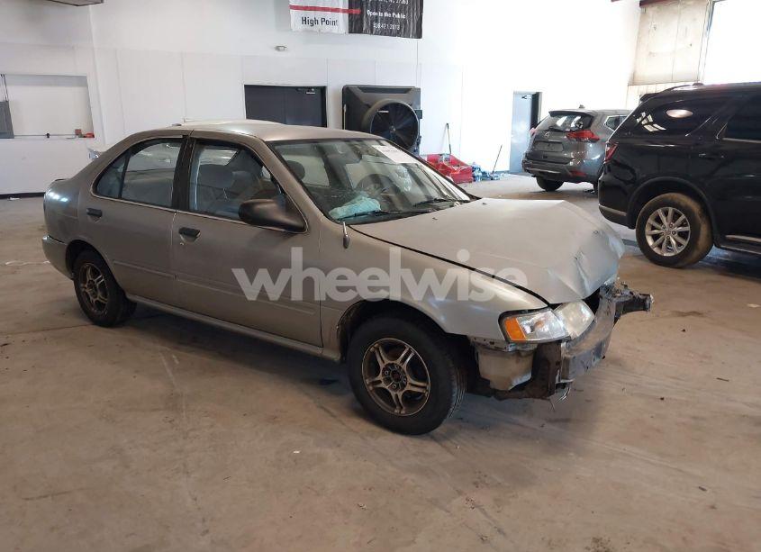 1998 Nissan Sentra GLE/GXE/XE (VIN 1N4AB41D0WC743908) main photo