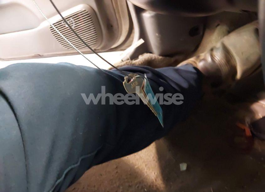 Photo 11 of 1998 Nissan Sentra GLE/GXE/XE (VIN 1N4AB41D0WC743908)