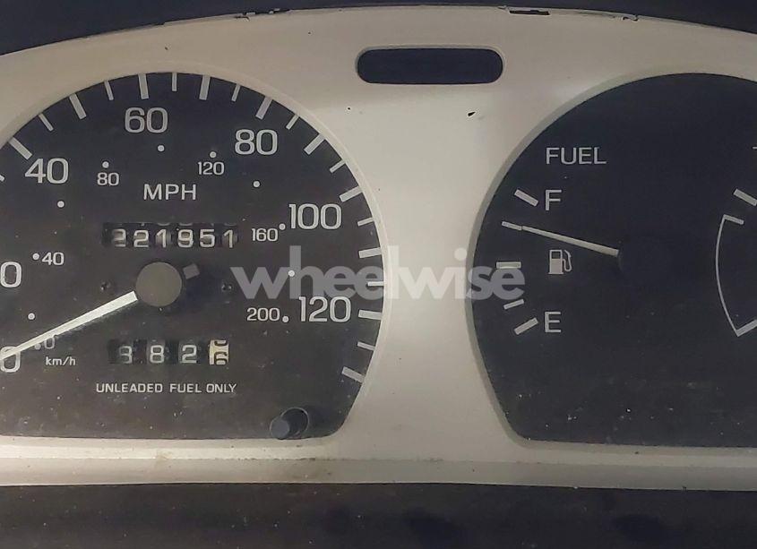 Photo 15 of 1998 Nissan Sentra GLE/GXE/XE (VIN 1N4AB41D0WC743908)