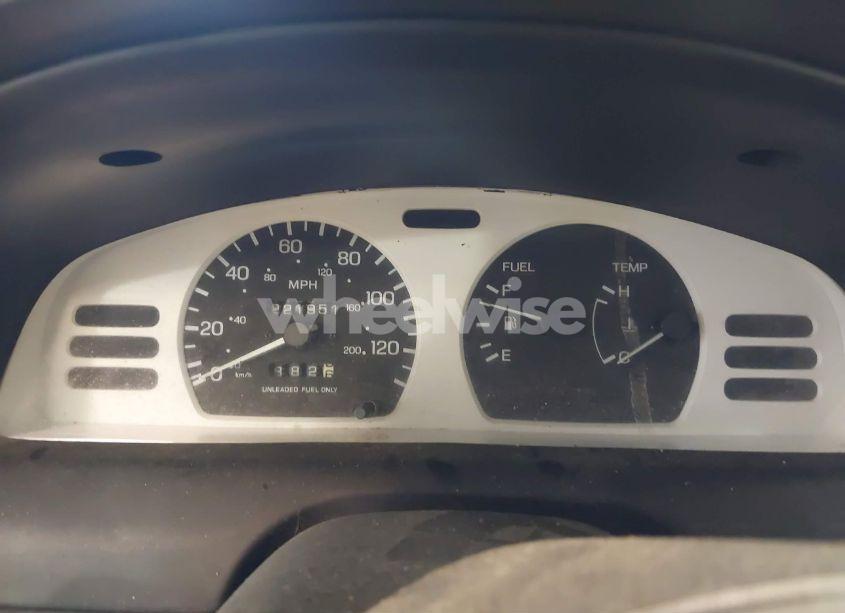 Photo 7 of 1998 Nissan Sentra GLE/GXE/XE (VIN 1N4AB41D0WC743908)