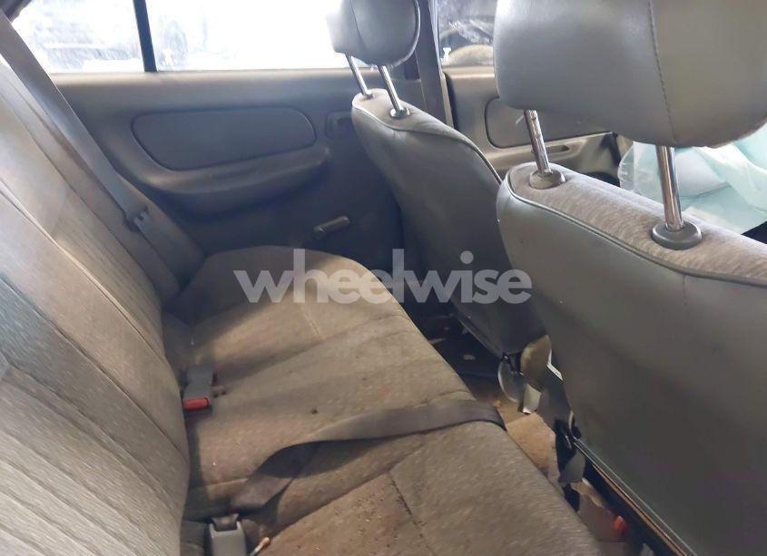 Photo 8 of 1998 Nissan Sentra GLE/GXE/XE (VIN 1N4AB41D0WC743908)