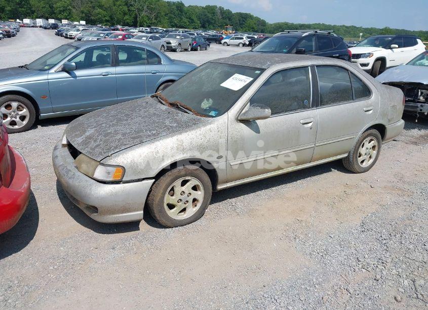 Photo 2 of 1999 Nissan Sentra GXE/XE (VIN 1N4AB41D0XC708500)