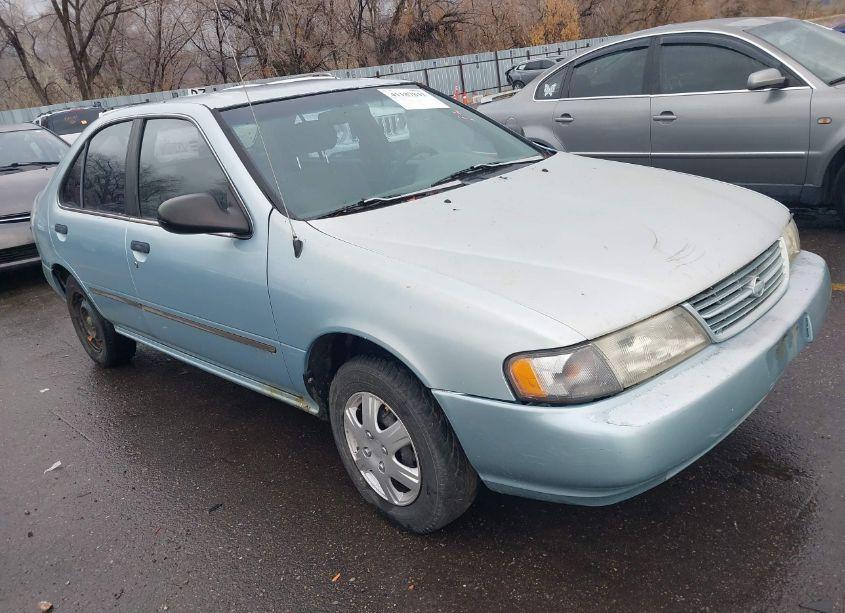 1996 Nissan Sentra E/XE/GXE/GLE (VIN 1N4AB41D1TC745842) main photo