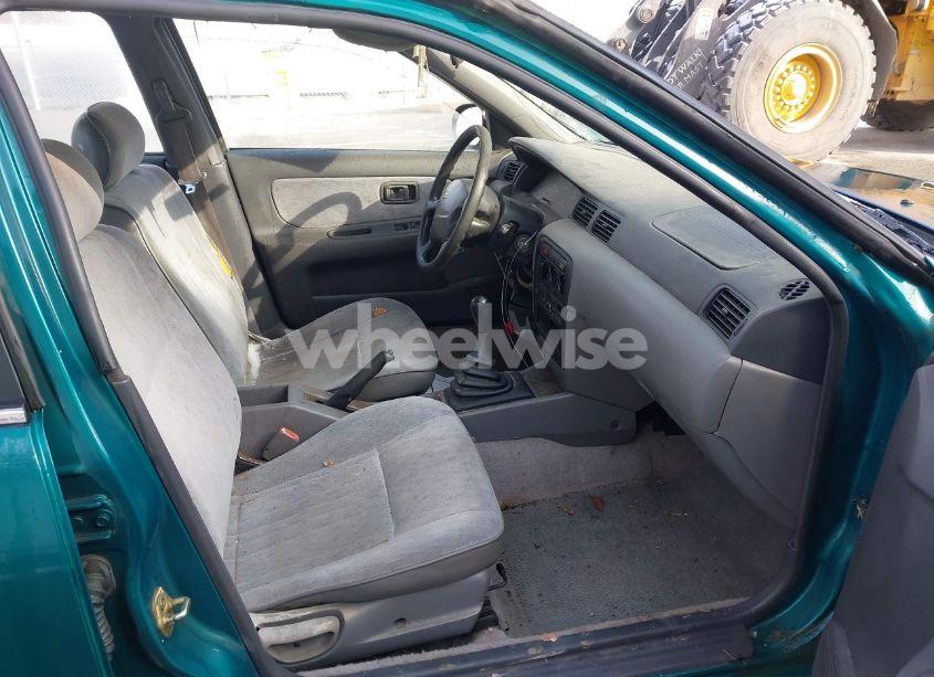 Photo 5 of 1995 Nissan Sentra XE/GXE/GLE (VIN 1N4AB41D2SC757755)