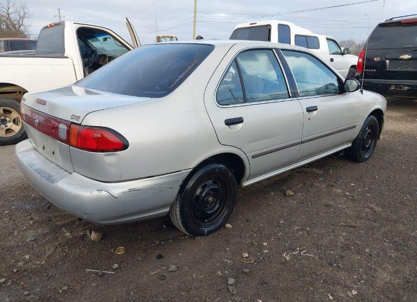 Photo 4 of 1998 Nissan Sentra GLE/GXE/XE (VIN 1N4AB41D2WC761696)