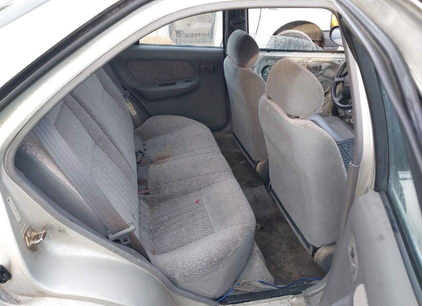 Photo 8 of 1998 Nissan Sentra GLE/GXE/XE (VIN 1N4AB41D2WC761696)