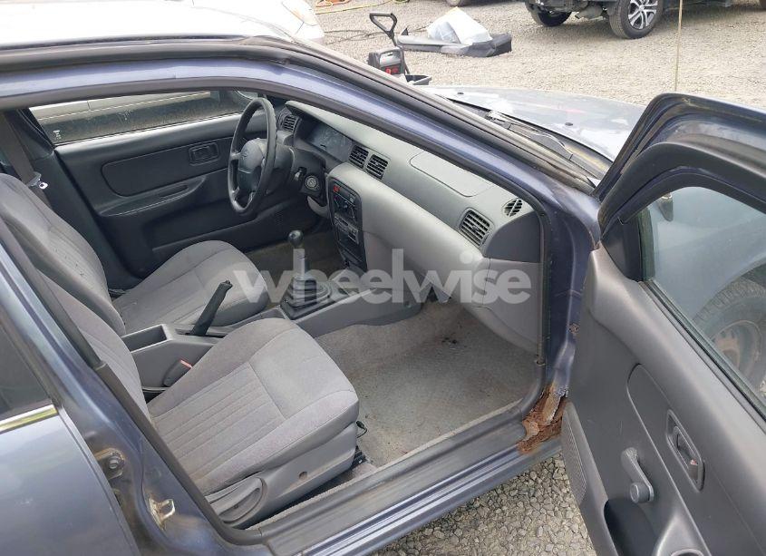 Photo 5 of 1997 Nissan Sentra GLE/GXE/XE (VIN 1N4AB41D6VC788057)