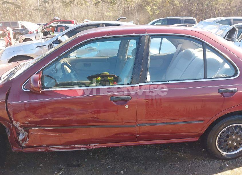 Photo 14 of 1996 Nissan Sentra E/XE/GXE/GLE (VIN 1N4AB41D7TC770549)