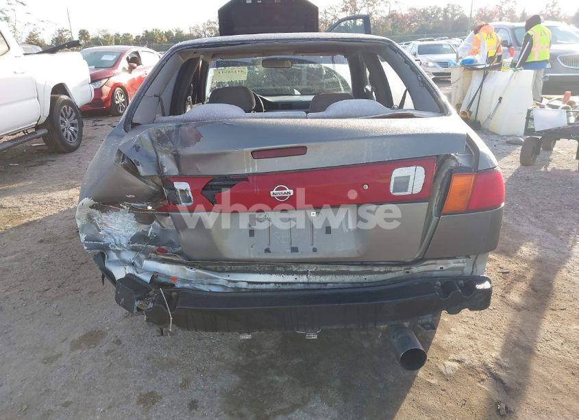 Photo 16 of 1998 Nissan Sentra GLE/GXE/XE (VIN 1N4AB41D7WC735109)