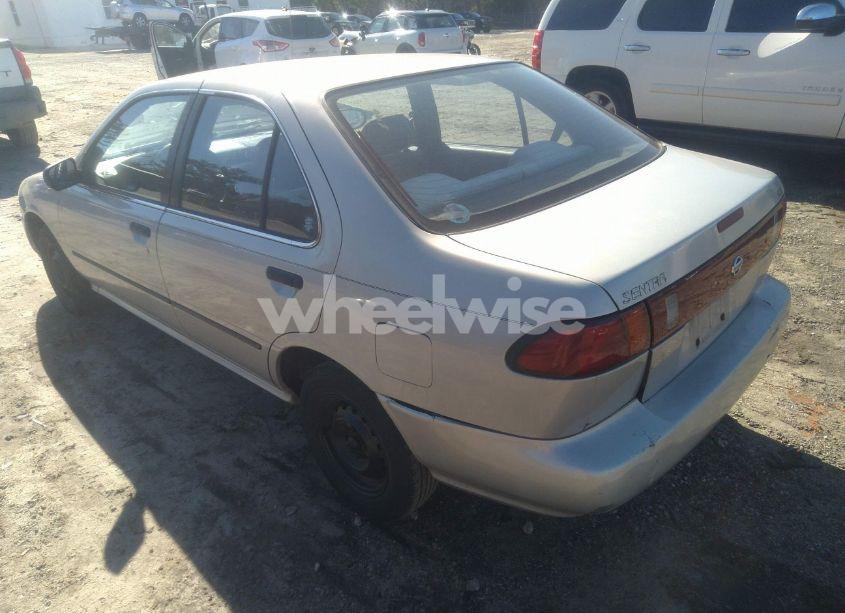Photo 3 of 1996 Nissan Sentra E/XE/GXE/GLE (VIN 1N4AB41D8TC758944)