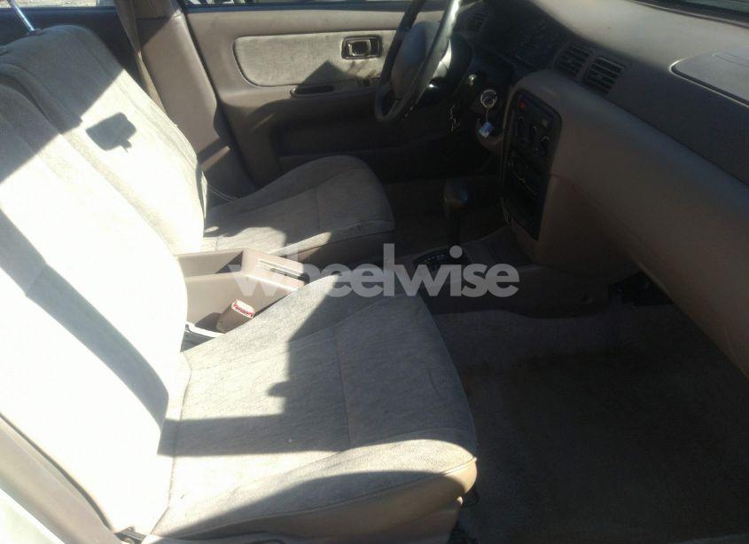 Photo 5 of 1996 Nissan Sentra E/XE/GXE/GLE (VIN 1N4AB41D8TC758944)