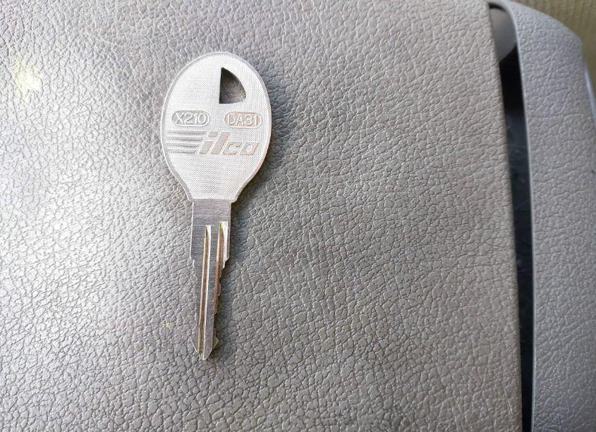 Photo 11 of 1998 Nissan Sentra GLE/GXE/XE (VIN 1N4AB41D8WC724040)