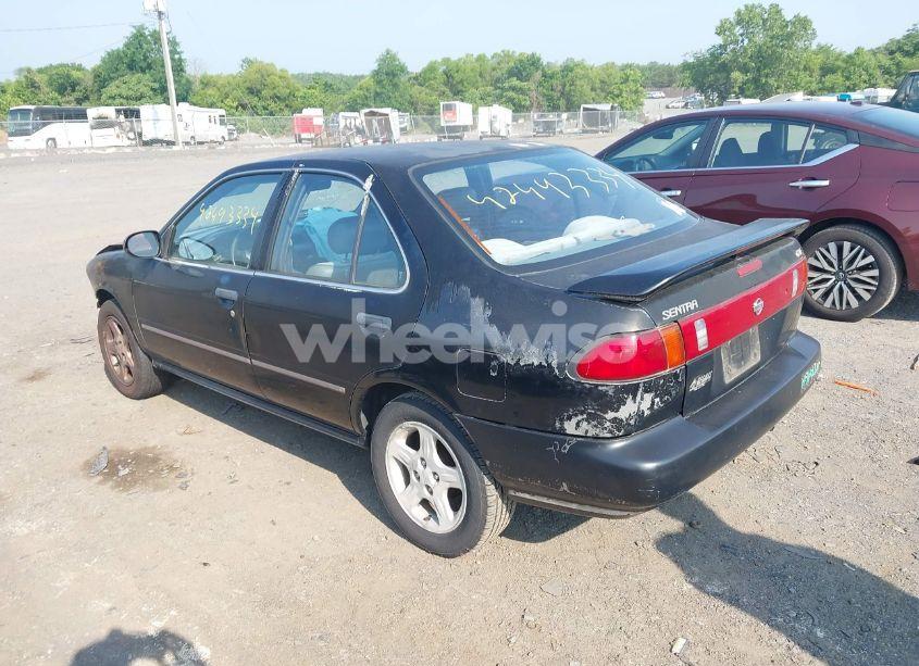 Photo 3 of 1997 Nissan Sentra GLE/GXE/XE (VIN 1N4AB41DXVC707979)
