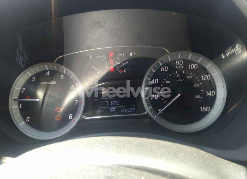 Photo 7 of 2014 Nissan Sentra FE+ S/FE+ SV/S/SL/SR/SV (VIN 1N4AB7AP1EN852621)